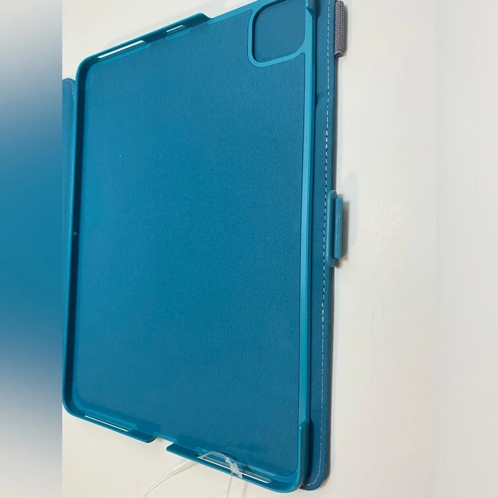 NO STYLUS Speck Blue Tablet Case New without Tags Electronic Accessory Protector